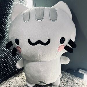 BasiiLeaf Youtooz Silly Cat 9" Plush | Limited Release | RARE